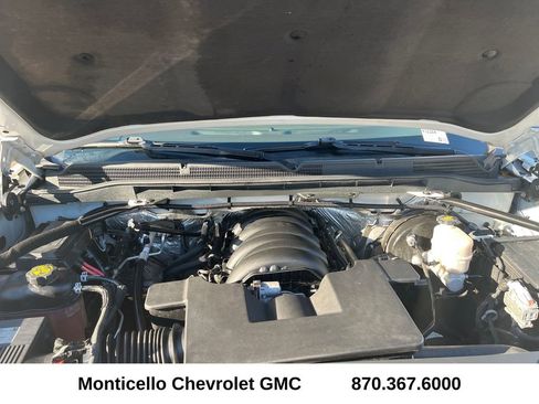 Used 2015 GMC Sierra 1500 SLE w/ SLE Value Package image 29