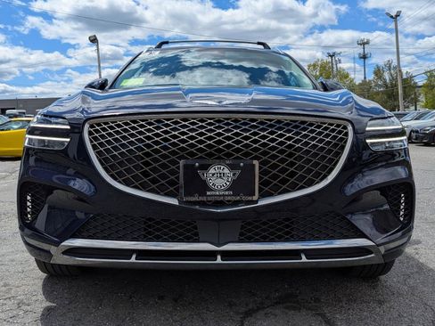 Used 2023 Genesis GV70 2.5T AWD/4WD image 4