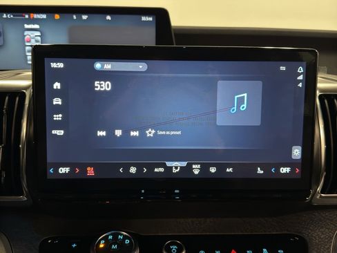 New 2026 Ford Expedition Tremor image 18