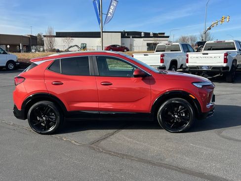 Certified 2024 Buick Encore GX Sport Touring image 9