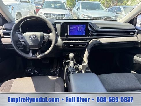 Used 2025 Toyota Camry LE FWD image 14