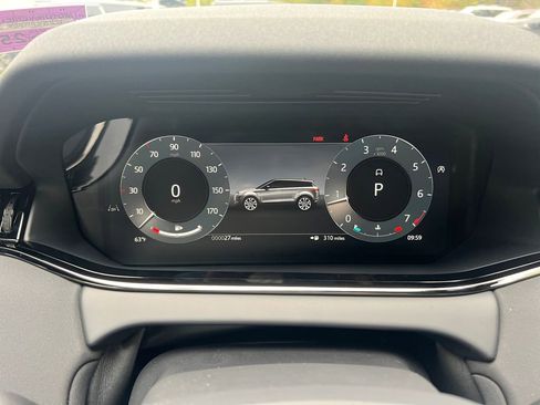 New 2025 Land Rover Range Rover Evoque Dynamic SE image 17