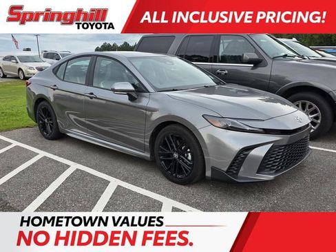 Used 2026 Toyota Camry SE FWD image 1