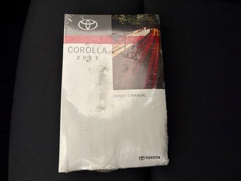 Used 2023 Toyota Corolla LE image 26