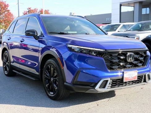 Used 2024 Honda CR-V Sport Touring image 4