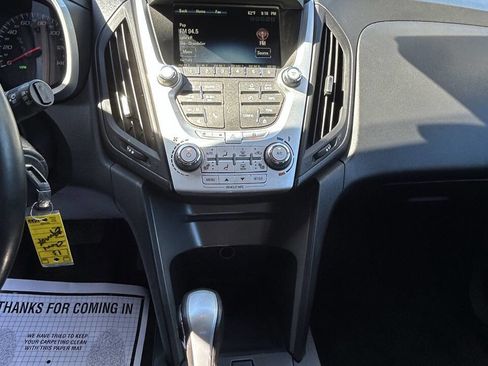 Used 2013 Chevrolet Equinox LT image 12