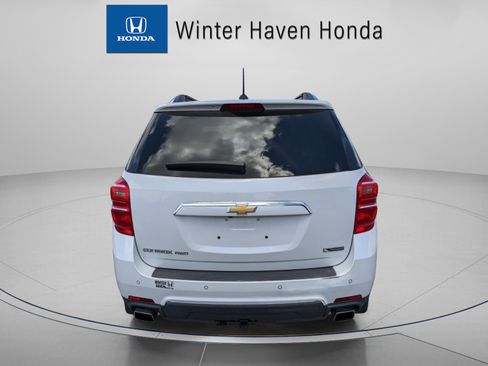 Used 2017 Chevrolet Equinox Premier w/ Enhanced Convenience Package AWD/4WD image 7