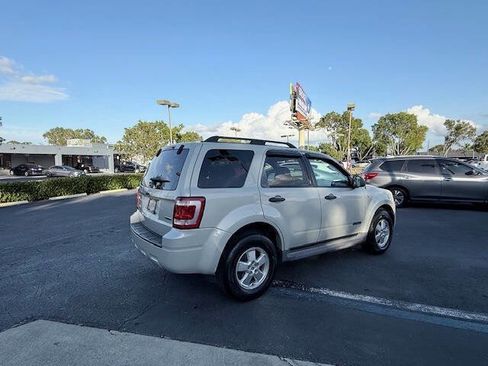 Used 2008 Ford Escape XLT image 7
