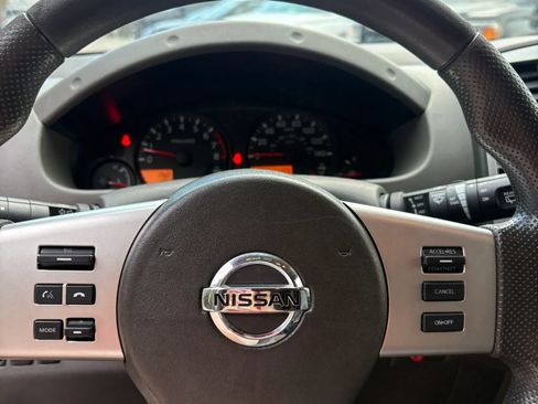 Used 2014 Nissan Xterra S AWD/4WD image 13