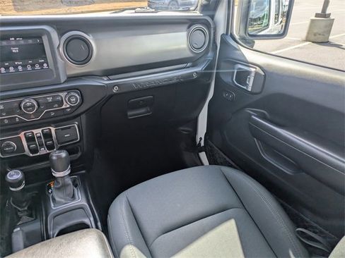 Used 2019 Jeep Wrangler Unlimited Sport S image 18