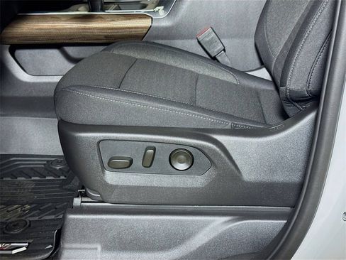 New 2026 Chevrolet Silverado 1500 LT Trail Boss w/ Convenience Package II image 17