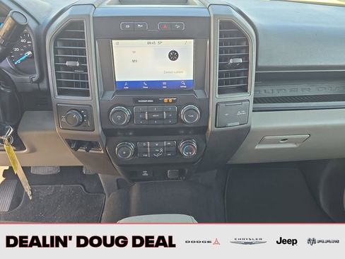 Used 2022 Ford F250 XL w/ STX Appearance Package AWD/4WD image 19