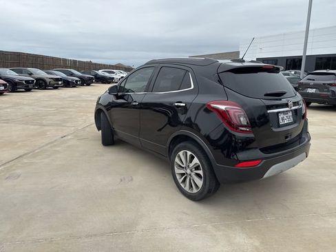 Used 2018 Buick Encore Preferred FWD image 17