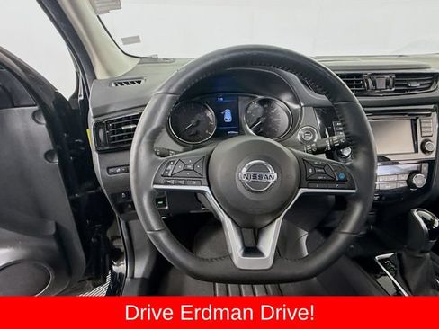 Used 2022 Nissan Rogue Sport SL w/ Premium Package AWD/4WD image 11