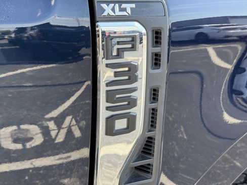 Certified 2023 Ford F350 XLT w/ FX4 Off-Road Package image 10