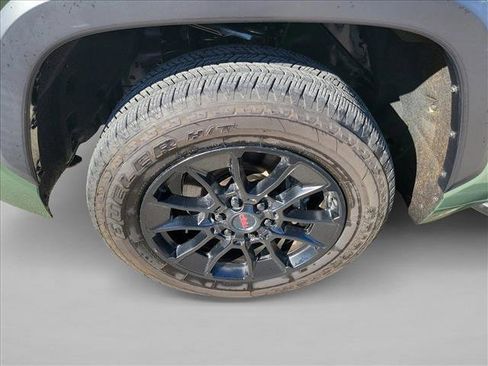 Used 2022 Toyota Tundra SR5 image 8