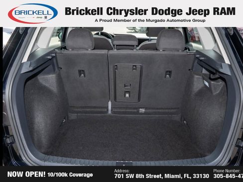 Used 2024 Volkswagen Taos S image 9