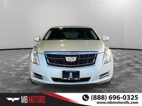 Used 2017 Cadillac XTS Luxury image 8