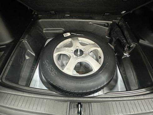 Used 2023 Jeep Grand Cherokee Altitude image 14