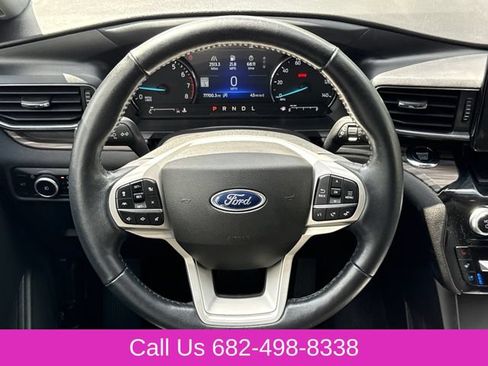 Used 2023 Ford Explorer Limited AWD/4WD image 16