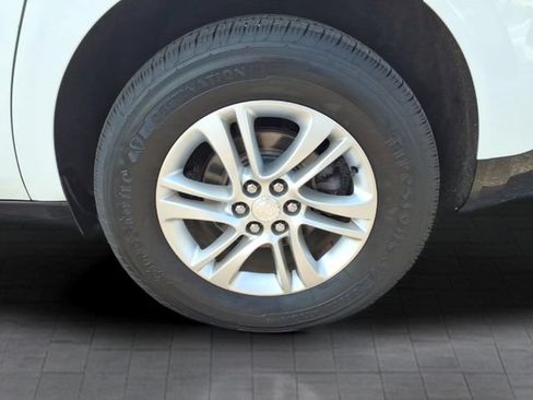 Used 2019 Buick Enclave Essence AWD/4WD image 9