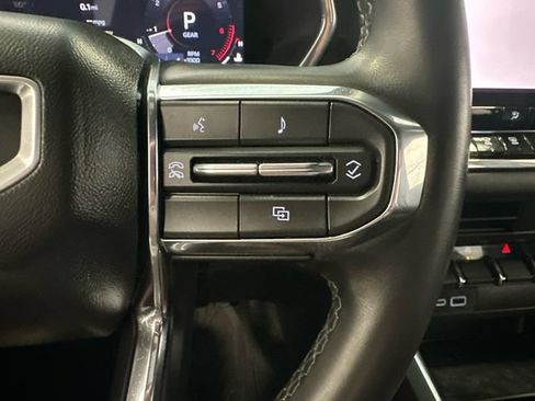 Used 2024 GMC Canyon Elevation w/ Convenience Package RWD image 12