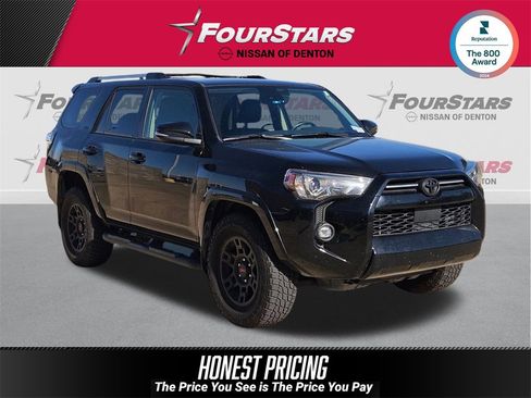 Used 2024 Toyota 4Runner SR5 Premium image 1