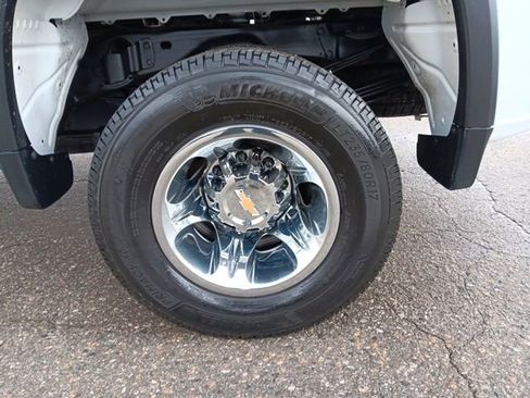 Used 2024 Chevrolet Silverado 3500 LT w/ True North Edition image 36