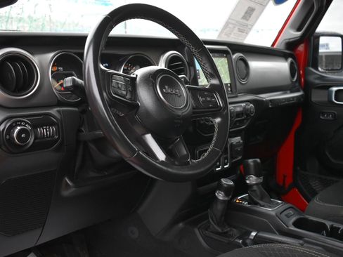 Used 2021 Jeep Wrangler Sport S image 14