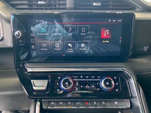 Used 2023 GMC Sierra 1500 Denali w/ Denali Reserve Package image 21