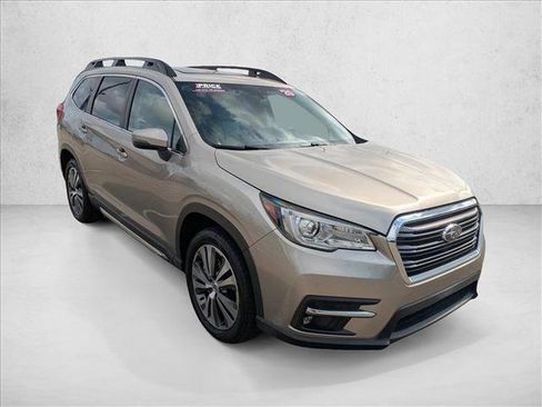 Used 2020 Subaru Ascent Limited w/ Technology Package AWD/4WD image 3