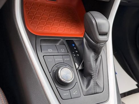 Used 2019 Toyota RAV4 Adventure image 23