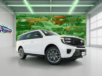 New 2026 Ford Expedition Platinum w/ Stealth Appearance Package