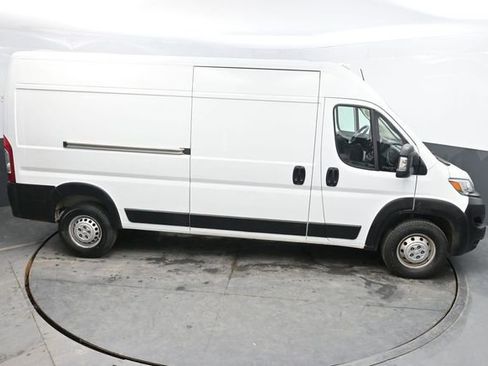 Used 2023 RAM ProMaster 2500 FWD image 33