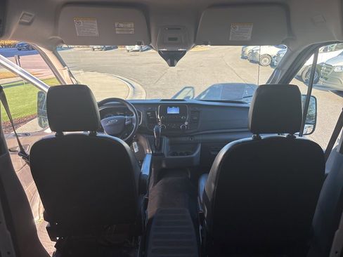 Used 2023 Ford Transit 250 Medium Roof AWD w/ Load Area Protection Package image 40