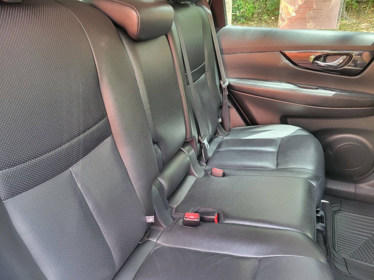 Used 2019 Nissan Rogue SL AWD/4WD image 11