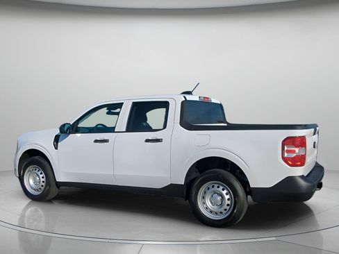 New 2026 Ford Maverick XL image 18