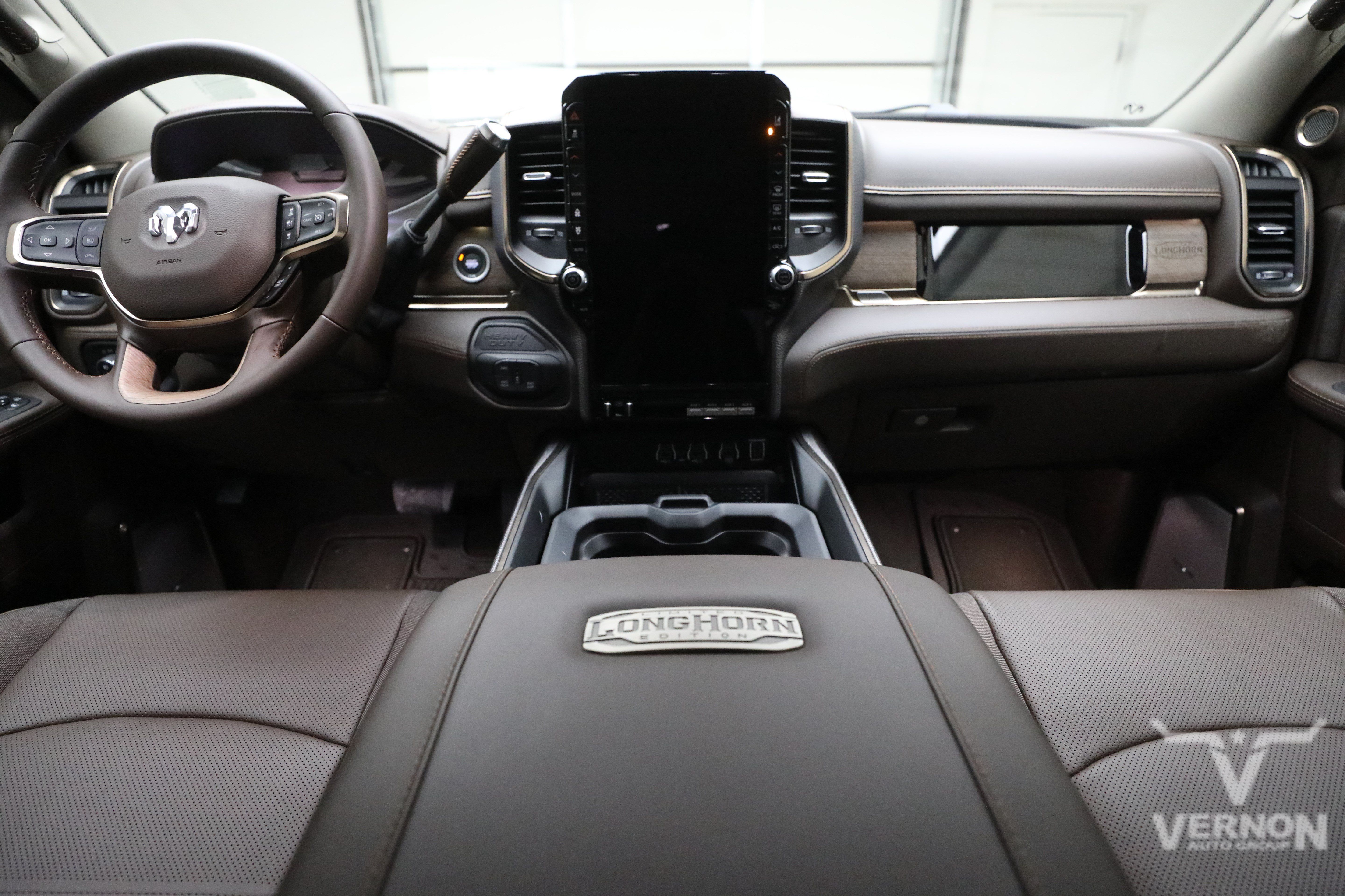 New 2027 RAM 2500 Limited AWD/4WD image 13