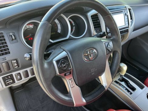 Used 2015 Toyota Tacoma PreRunner w/ TRD Sport Package RWD image 21