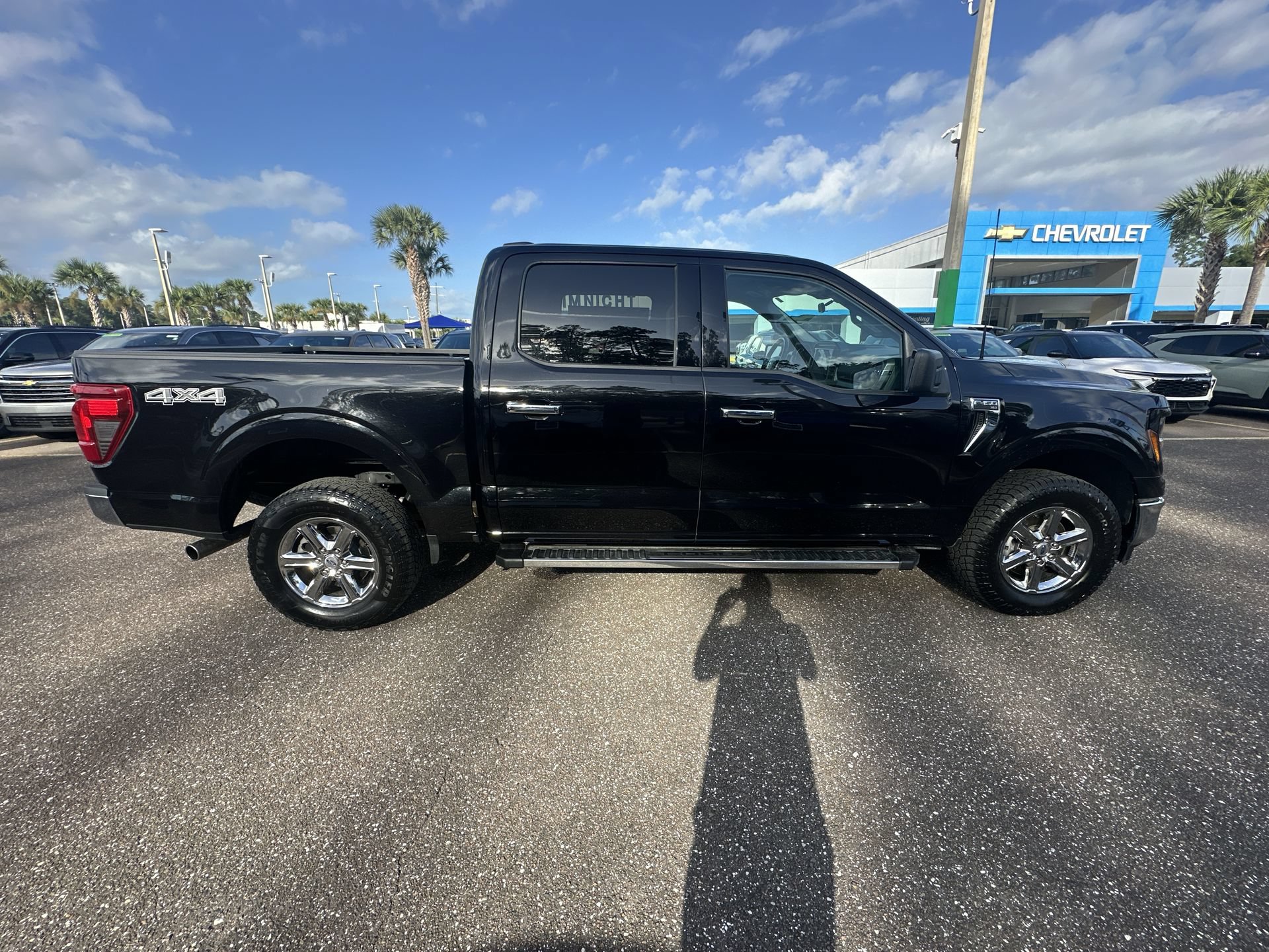 Used 2025 Ford F150 XLT w/ Equipment Group 301A Standard AWD/4WD image 17