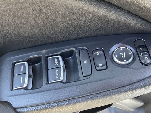 Used 2022 Honda Accord Sport image 24
