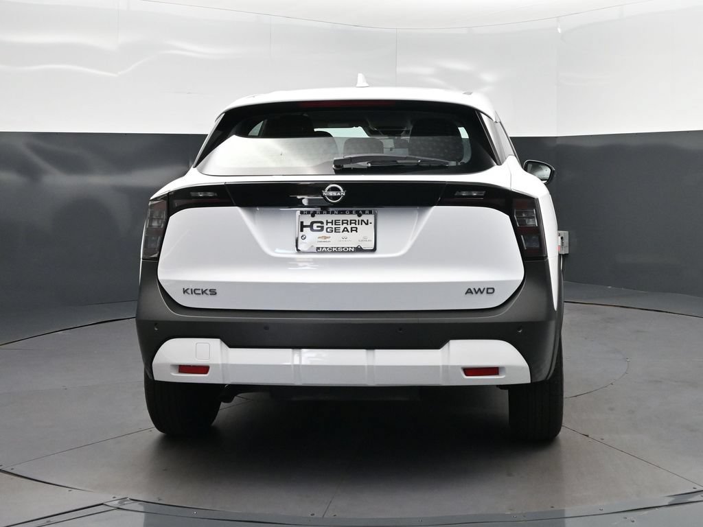 Used 2025 Nissan Kicks S AWD/4WD image 6