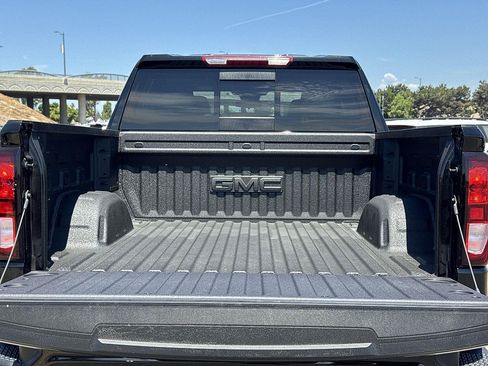 New 2026 GMC Sierra 1500 Elevation w/ Elevation Premium Package AWD/4WD image 27