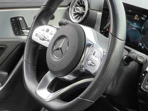 Used 2020 Mercedes-Benz CLA 250 4MATIC image 33