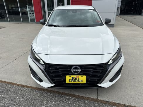New 2026 Nissan Altima 2.5 SV AWD/4WD image 10