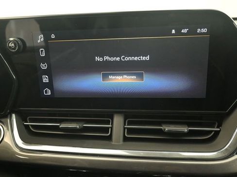 Used 2024 Chevrolet Trax ACTIV w/ Driver Confidence Package image 17