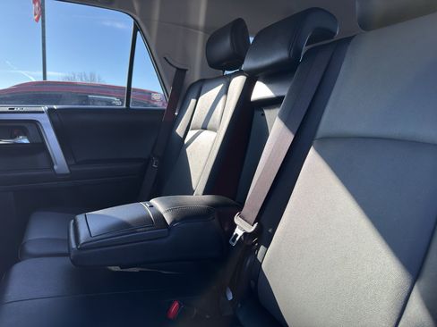 Used 2024 Toyota 4Runner SR5 Premium image 9