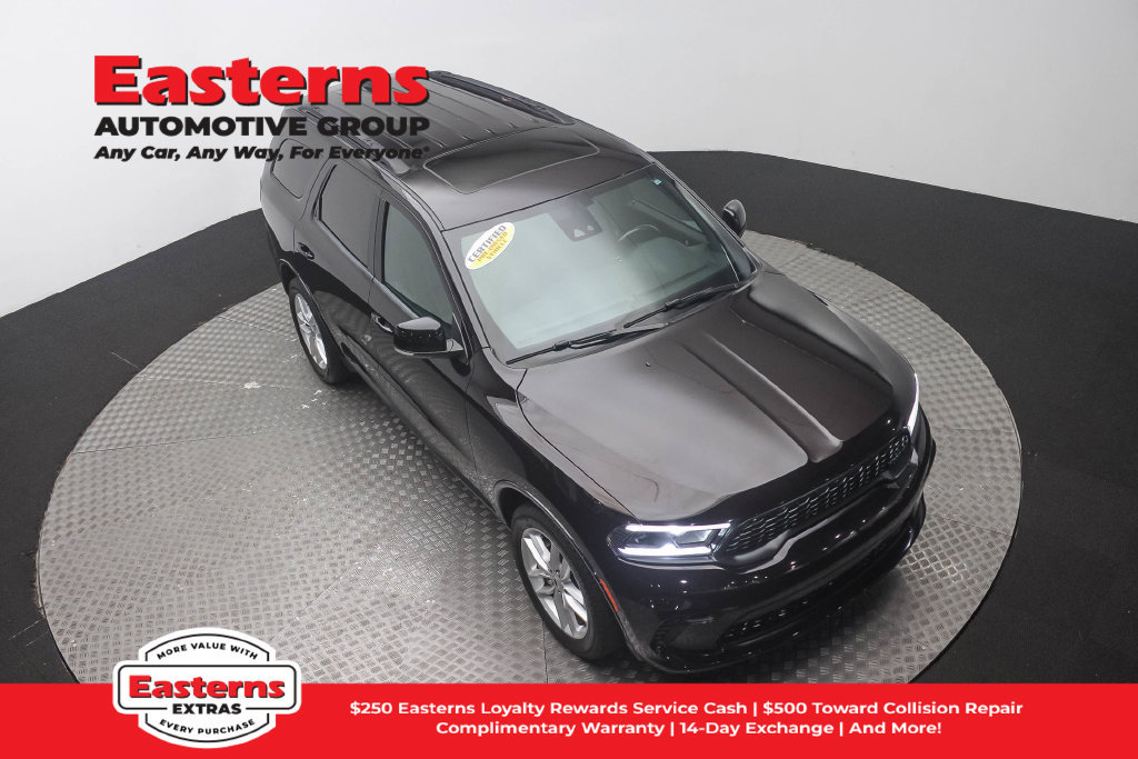Used 2024 Dodge Durango GT RWD image 4