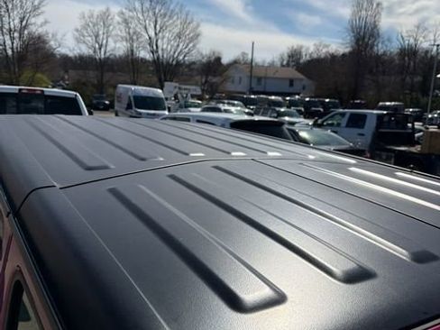 Used 2022 Jeep Wrangler Unlimited Sahara w/ Dual Top Group image 7