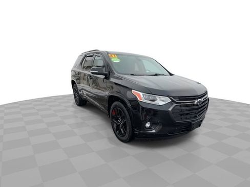 Certified 2021 Chevrolet Traverse Premier w/ Redline Edition image 2